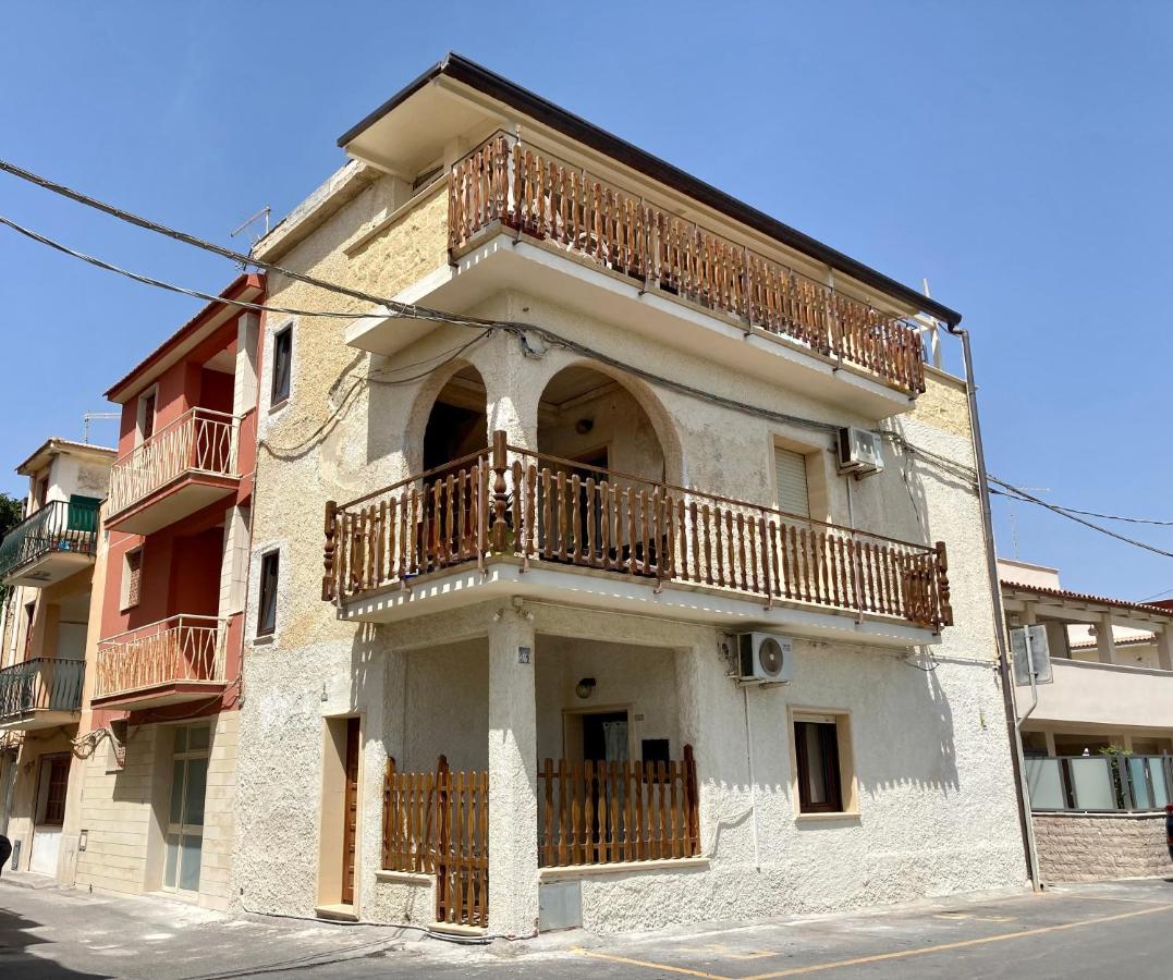 Noemi Holiday House Agnone Bagni Εξωτερικό φωτογραφία