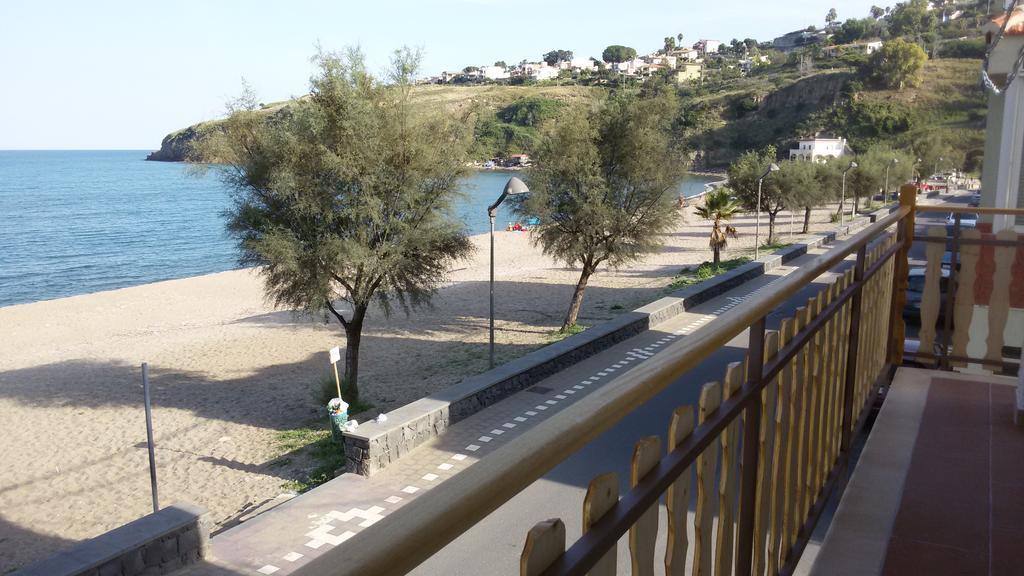 Noemi Holiday House Agnone Bagni Εξωτερικό φωτογραφία